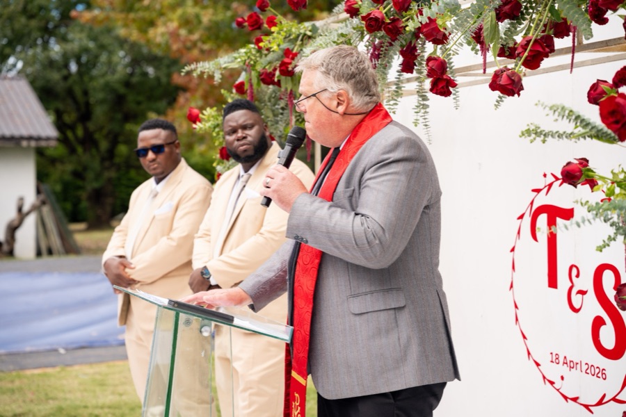 Wedding ceremony by Dr. Gerrit Rademeyer in Memel